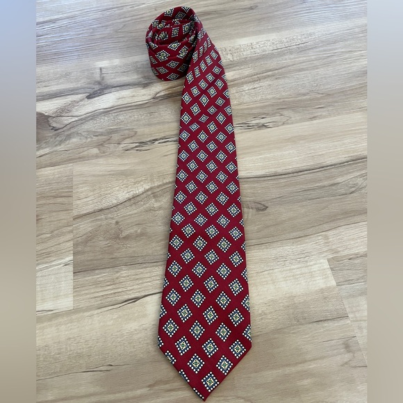 Burberry Diamond Printed Silk Tie - Picture 1 of 7